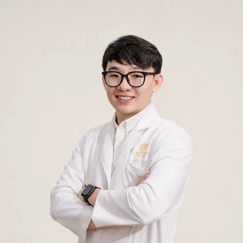 Nha sĩ Hoàng Hữu Tài