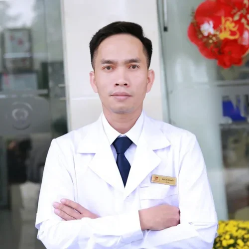 Nha sĩ Mai Xuân Hóa